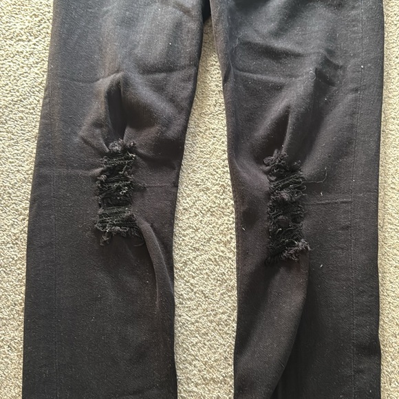 Express black high rise ripped jeans. Size 8R - Picture 2 of 4